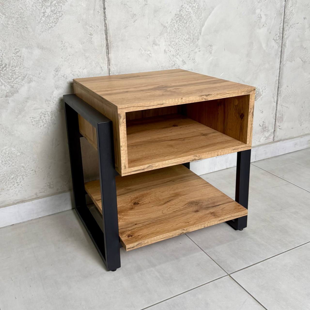 Тумба приліжкова LOFT Line 500x500x450 мм